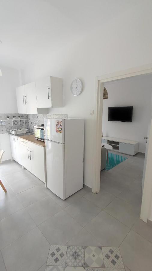 Sea Pleasure Apartment II Peraia  ภายนอก รูปภาพ