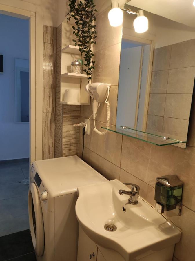 Sea Pleasure Apartment II Peraia  ภายนอก รูปภาพ